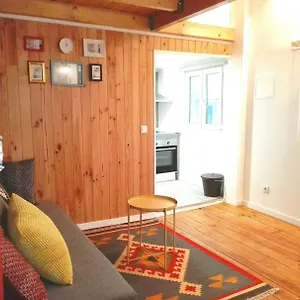 https://vila-das-olarias-studios.hotels-lisbon-portugal.com