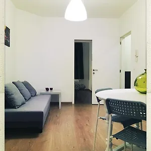 Second Floor At Appartement Bruxelles